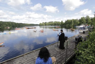 E41243E2-E98B-49ED-ABB5-B35F3DB442E6 E41243E2-E98B-49ED-ABB5-B35F3DB442E6